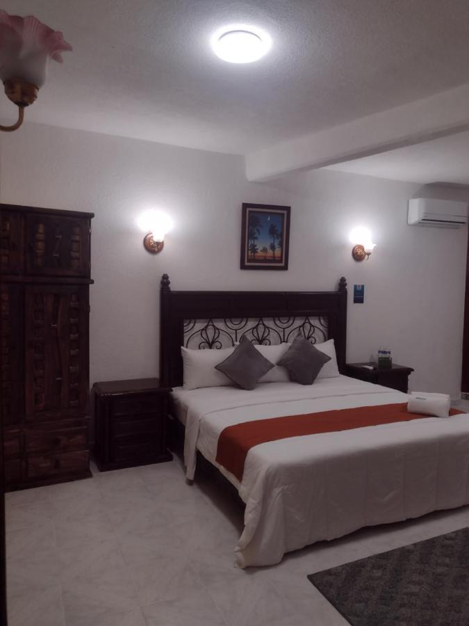 Hotel HF Hacienda San Francisco Puente Nacional Buitenkant foto